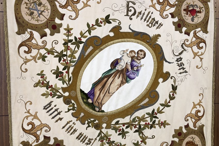 Festfahne der Kolpingsfamilie Vöcklabruck