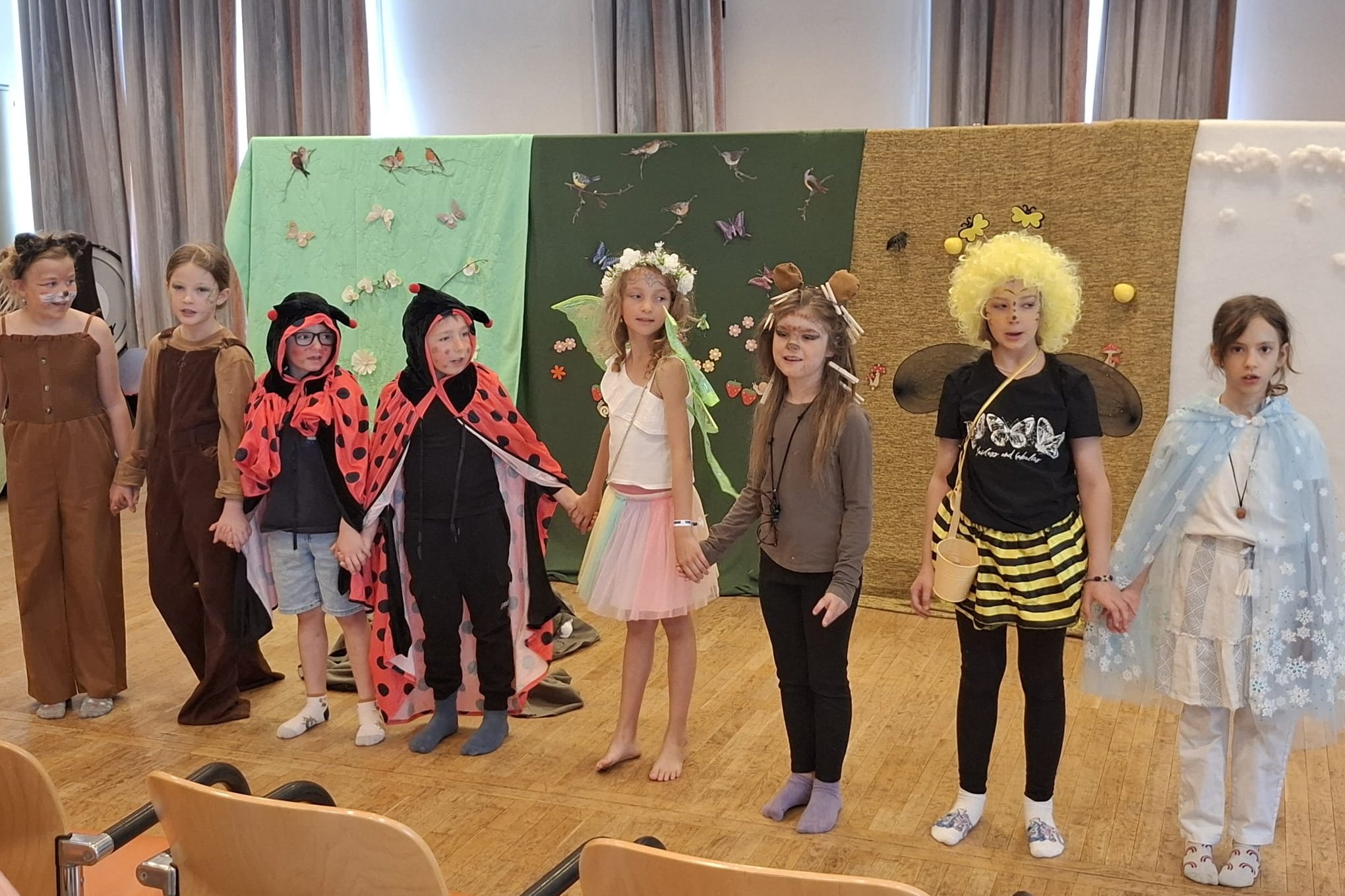 Verkleidete Kinder der Theatergruppe