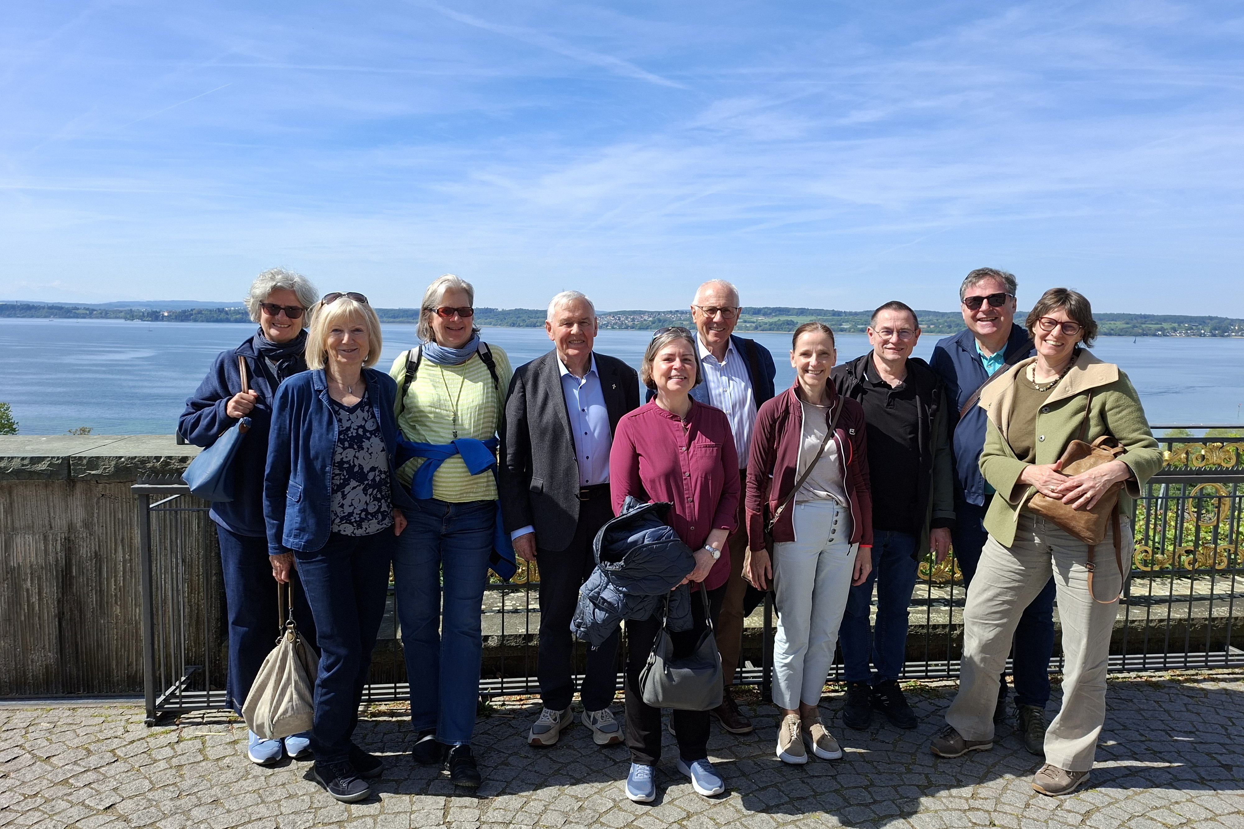 Gruppenbild am See