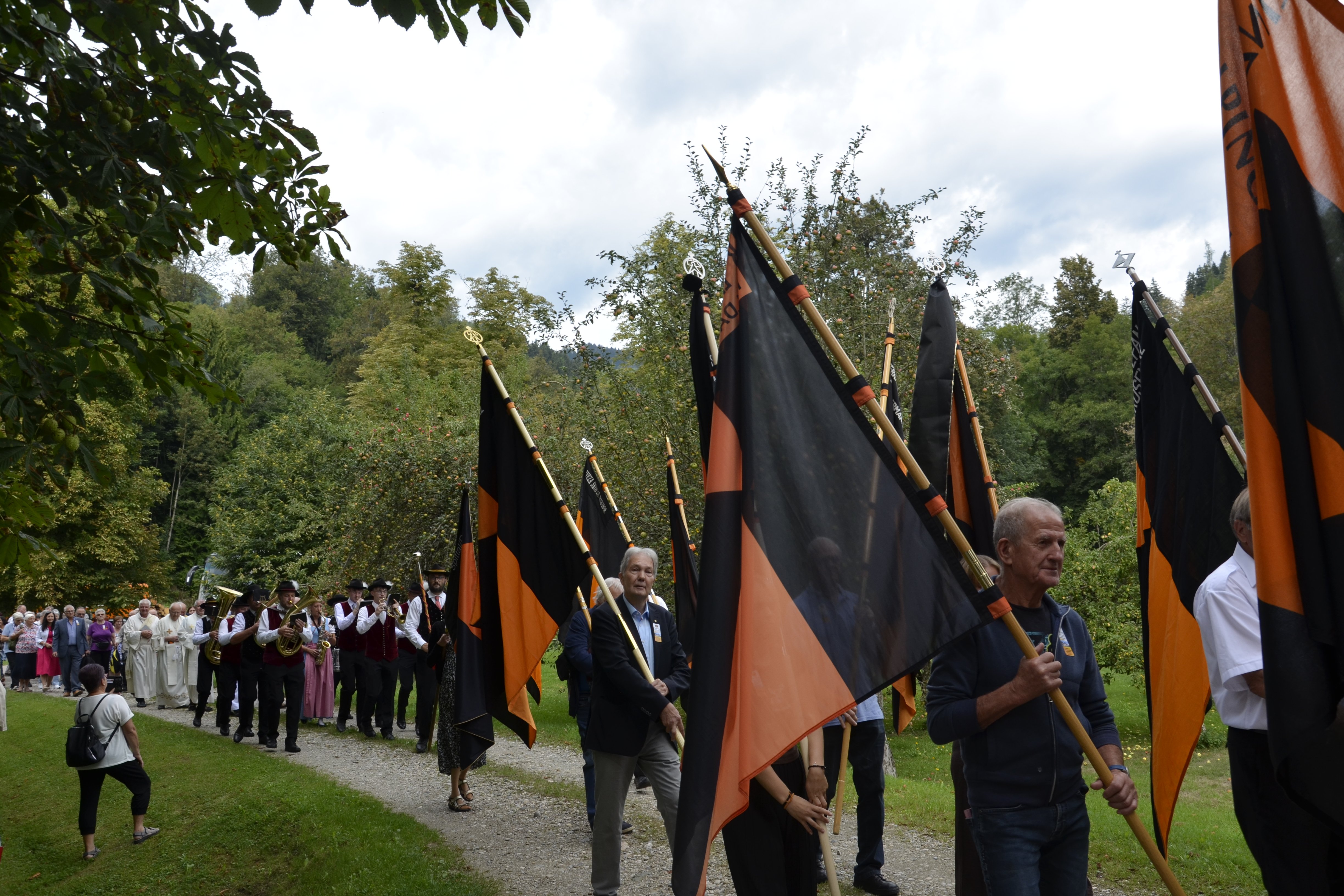 Fahnenträger der Kolpingsfamilien