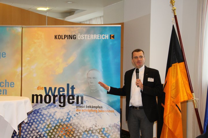 Generalpräses des IKW Ottmar Dillenburg